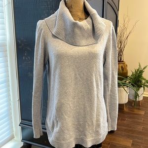 Tahari Cowl neck sweater in baby blue